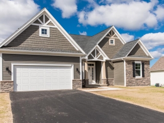 Crowne Pointe Home